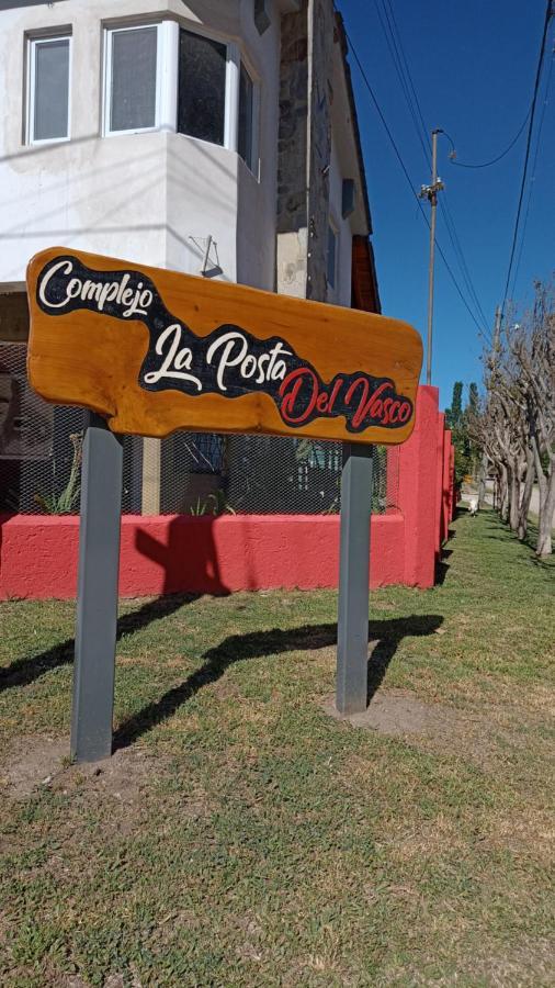 La Posta Del Vasco Appartement Tanti Buitenkant foto